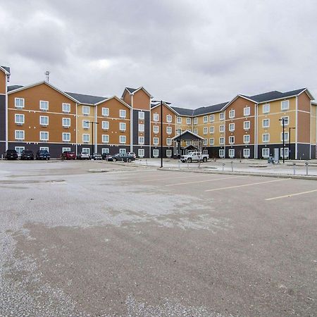 Quality Inn & Suites Estevan Zewnętrze zdjęcie