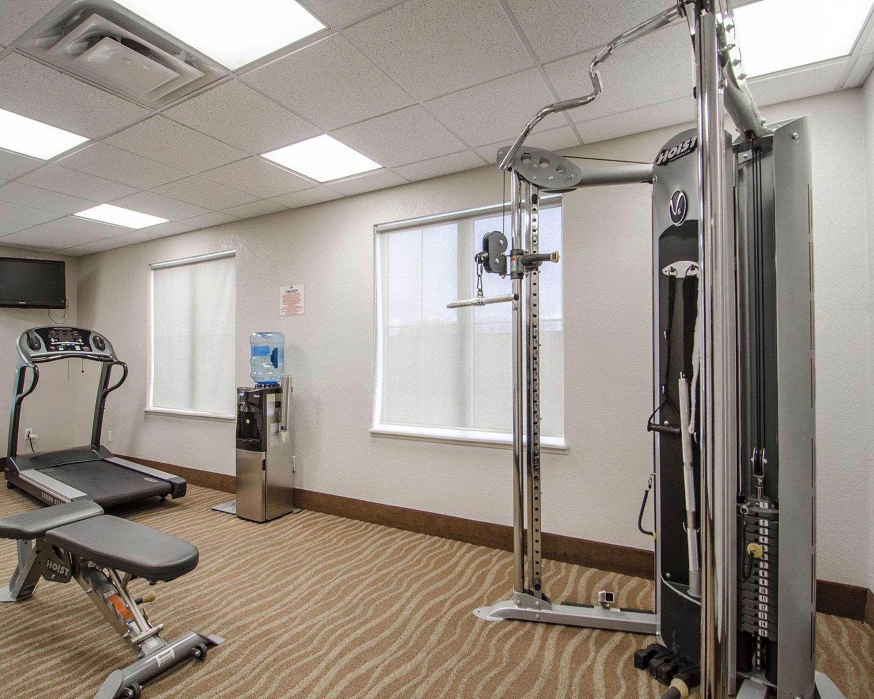 Quality Inn & Suites Estevan Zewnętrze zdjęcie
