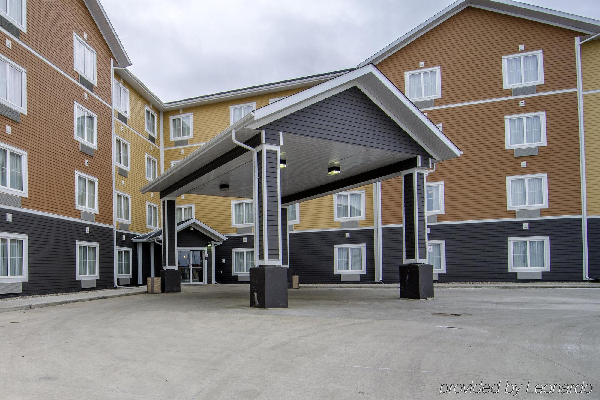Quality Inn & Suites Estevan Zewnętrze zdjęcie